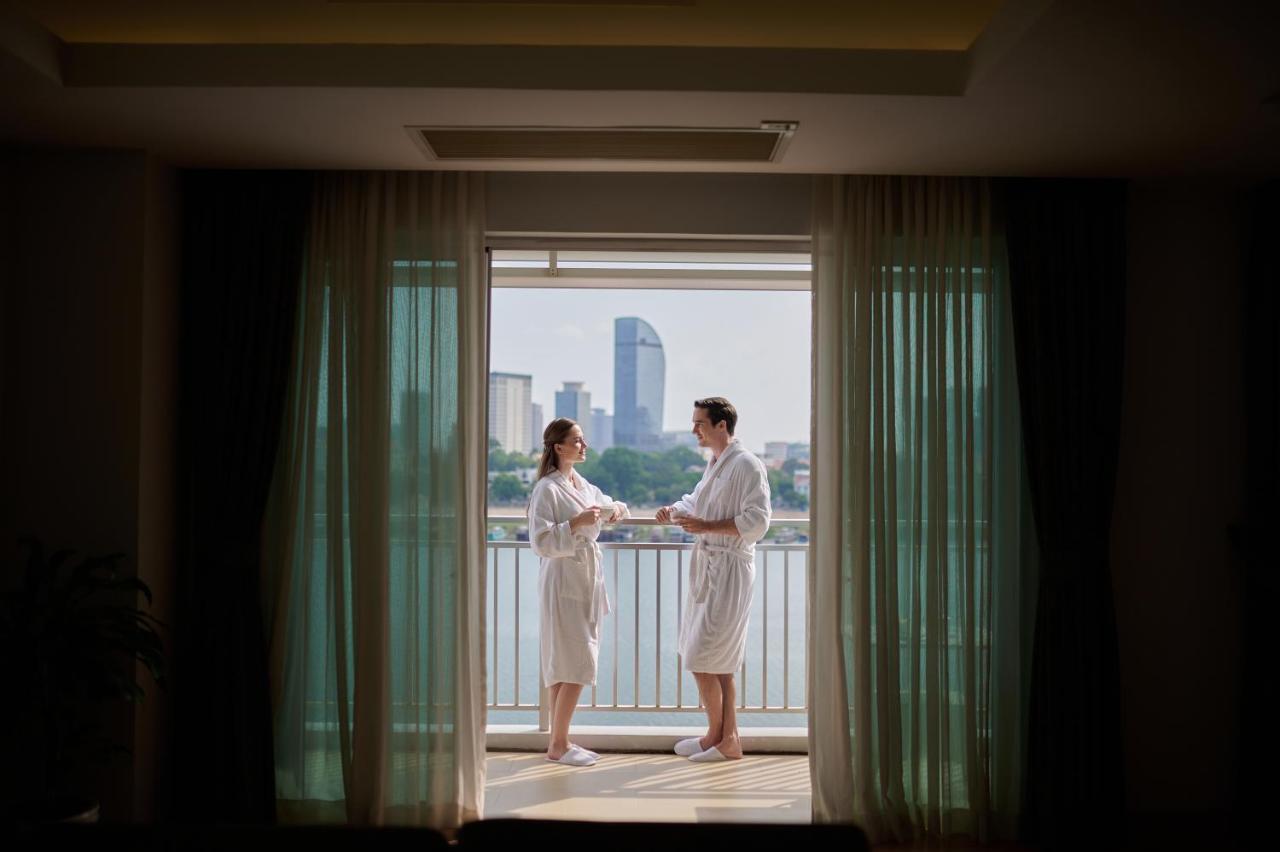 Bellevue Serviced Apartments Phnom Penh Bagian luar foto