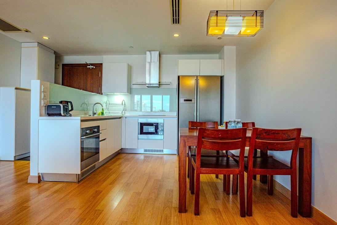 Bellevue Serviced Apartments Phnom Penh Bagian luar foto