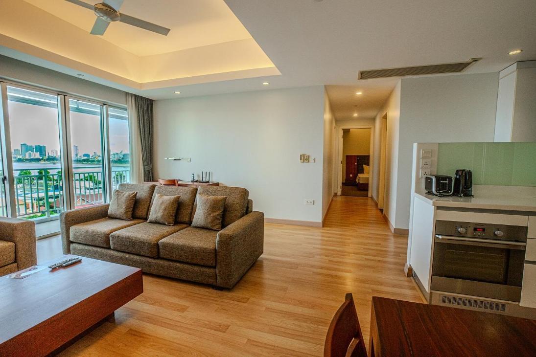 Bellevue Serviced Apartments Phnom Penh Bagian luar foto