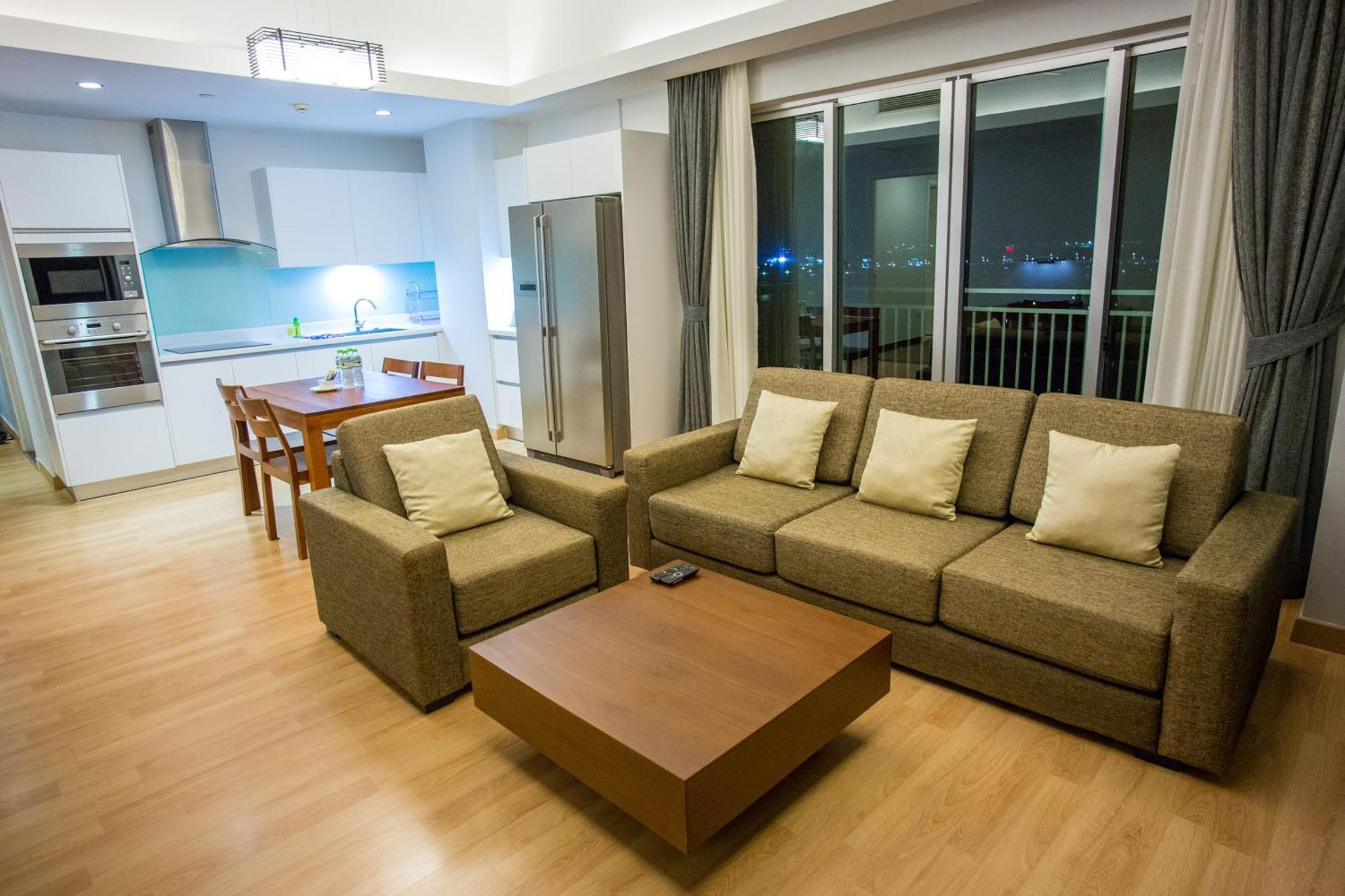 Bellevue Serviced Apartments Phnom Penh Bagian luar foto