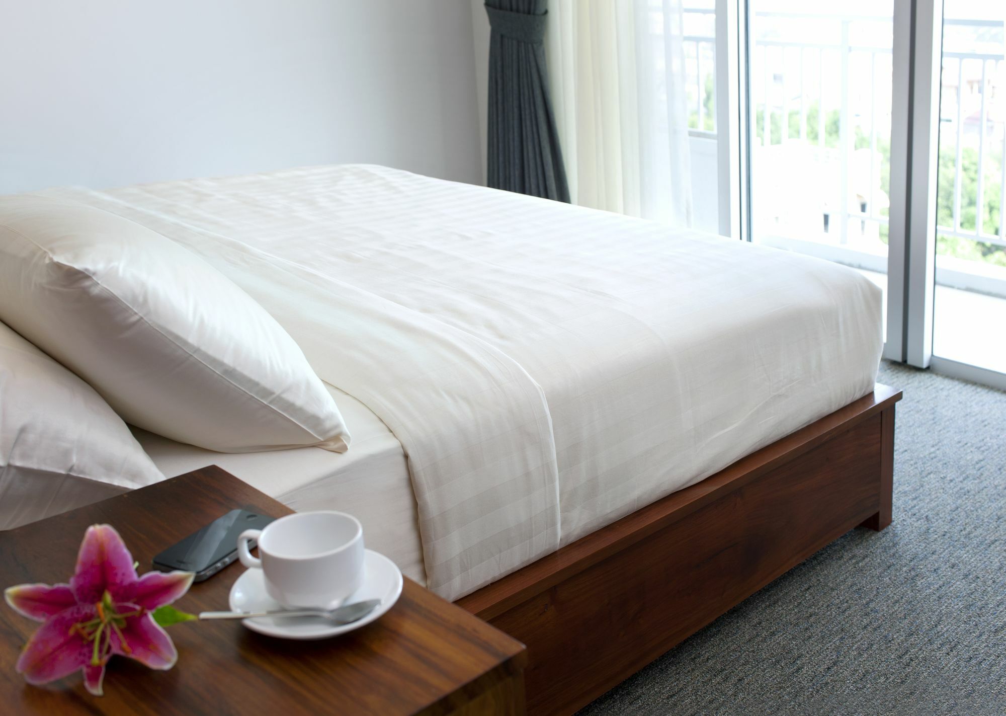 Bellevue Serviced Apartments Phnom Penh Bagian luar foto